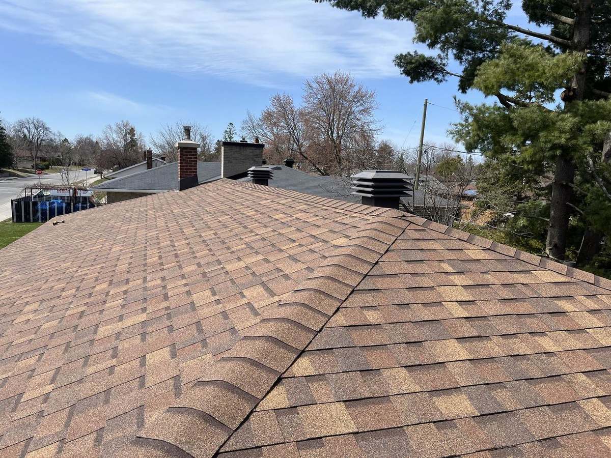 Desert Rose asphalt shingle roof installed by Rob's Quality Roofing in the Ottawa region — project 3